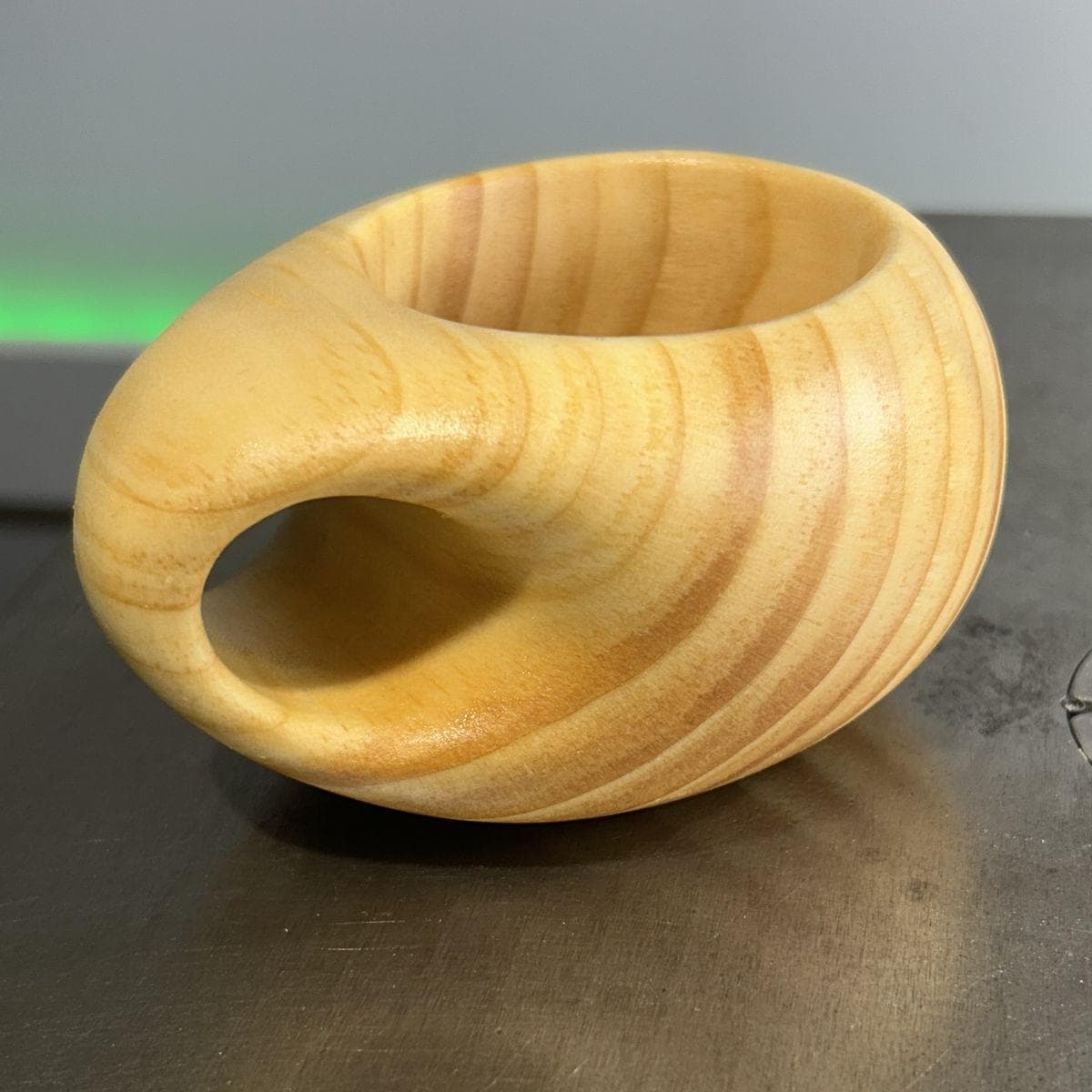 SL2033 Bandsaw Cup Plan--PDF file