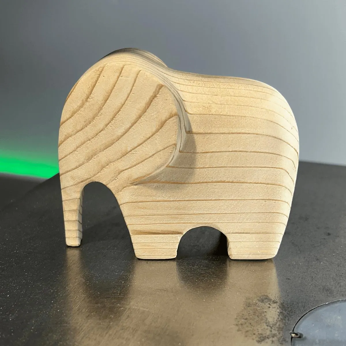 SL2020 Bandsaw Baby Elephant Dumbo Plan--PDF file