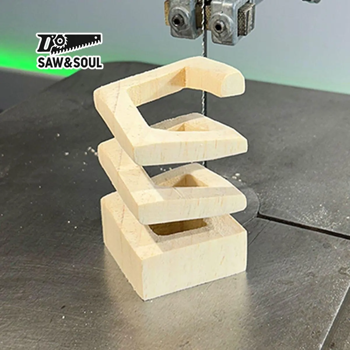 SL2049 Bandsaw Square Spring Plan--PDF file